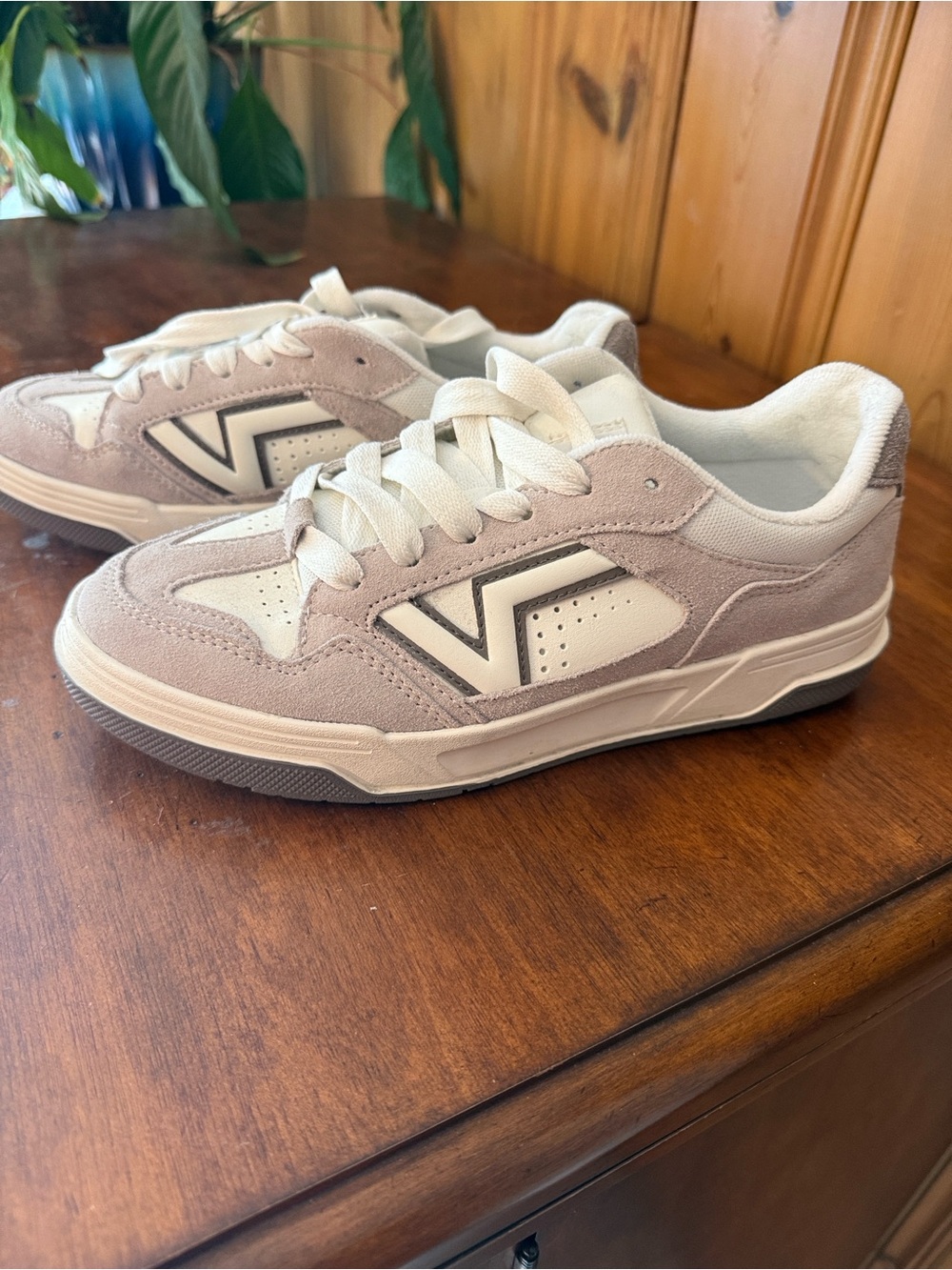 Vans Women's or Men’s Low-Top Suede Sneakers in Driftwood Brown and StarWhite